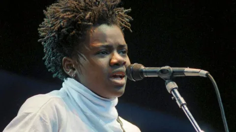 Fast Car – Tracy Chapman